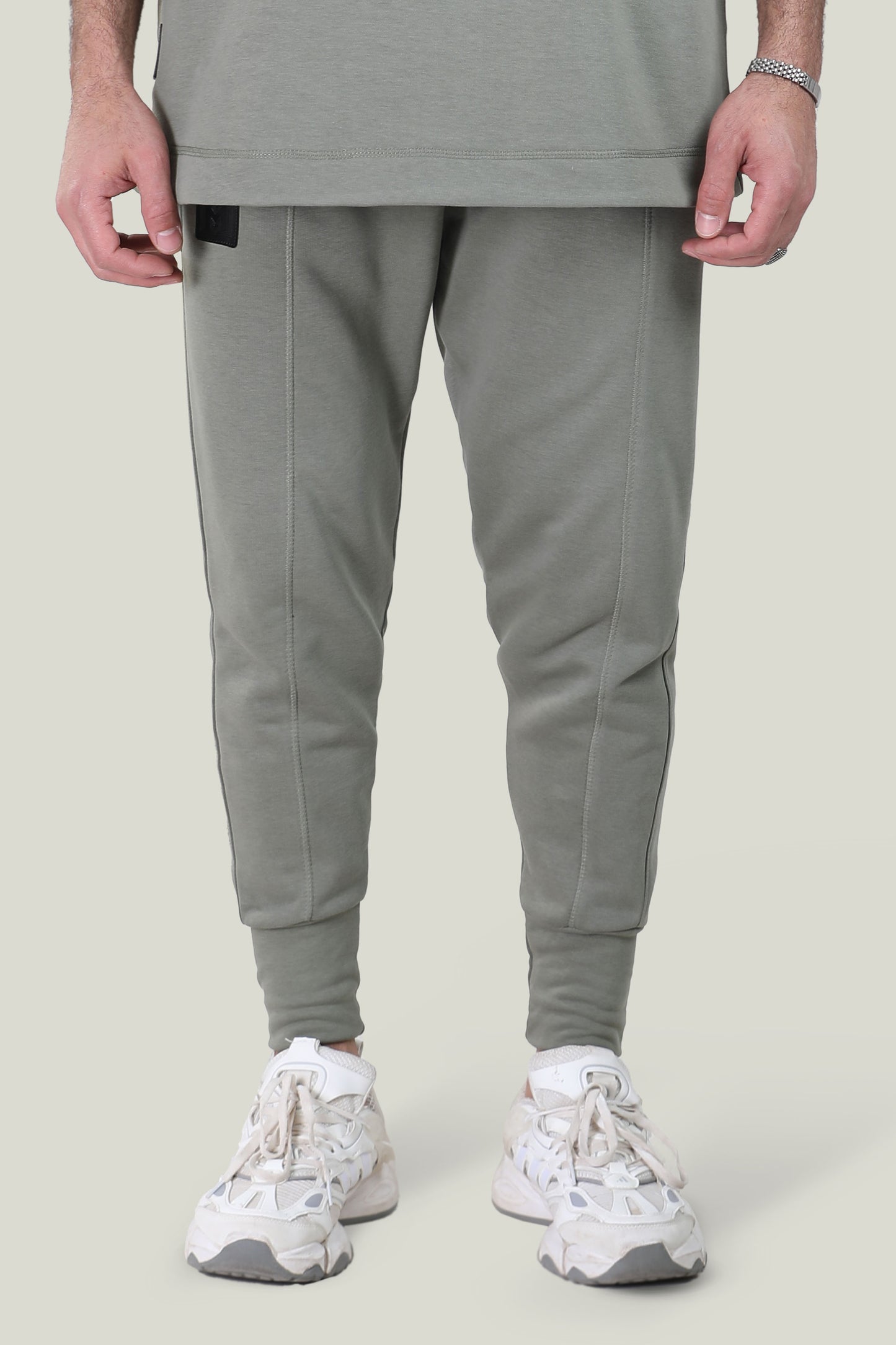 SMART FIT - MNML SWEATPANT - OLIVE GREEN