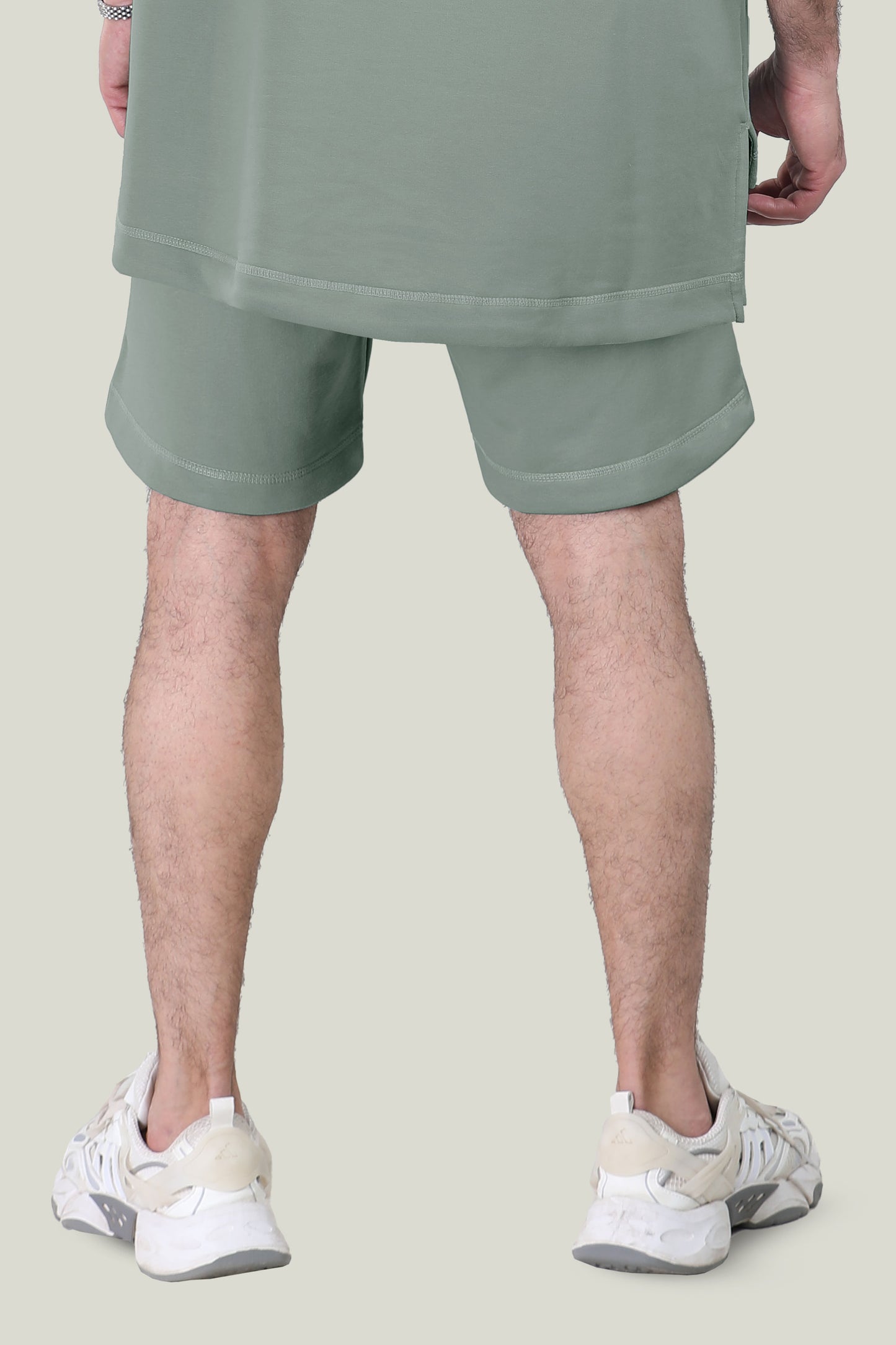 MNML - SHORTS - OLIVE GREEN