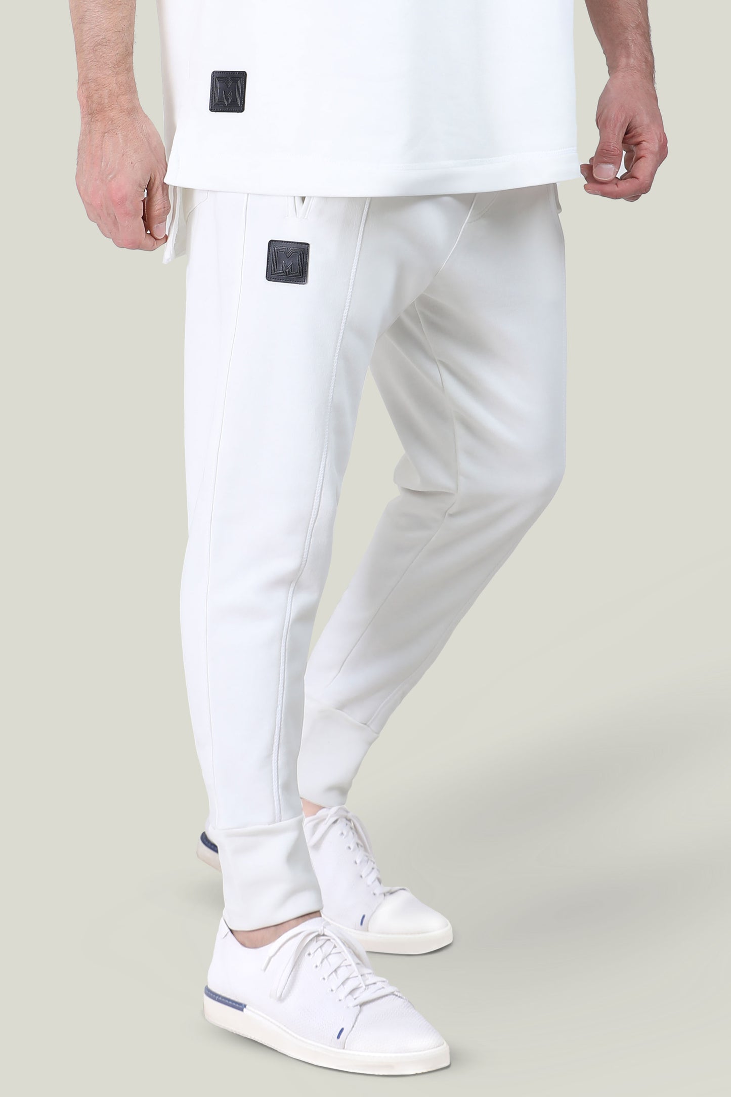 SMART FIT - MNML SWEATPANT - WHITE